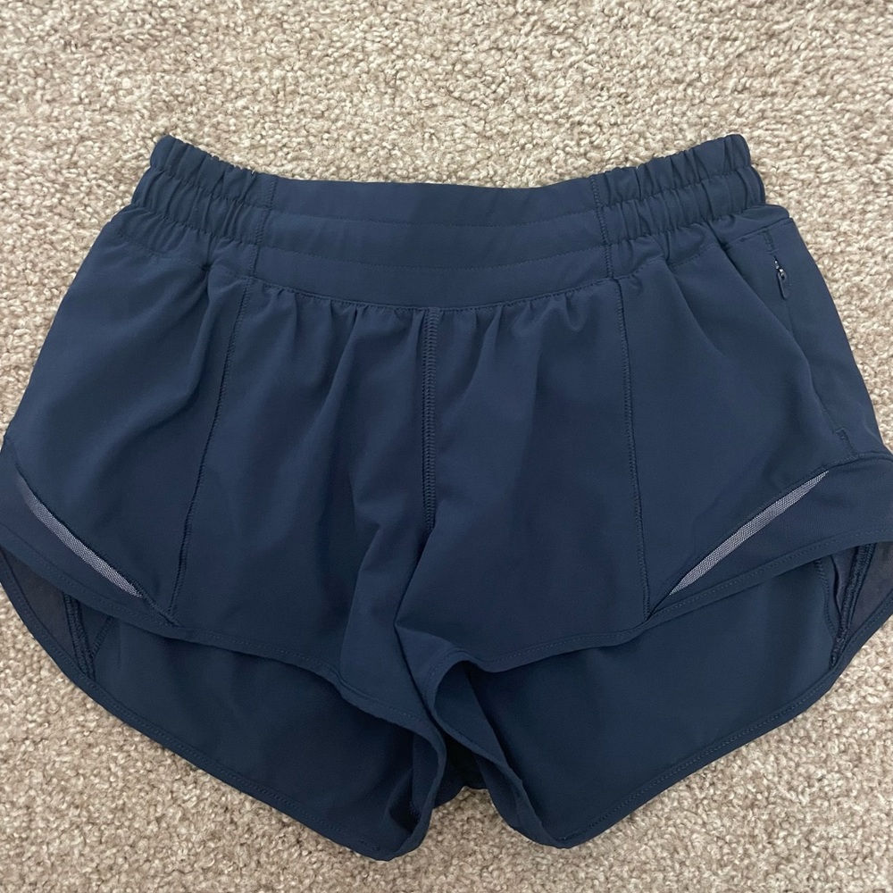 Lululemon Hotty Hots 2.5”
